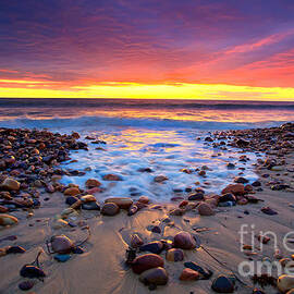 Karrara Sunset by Bill  Robinson