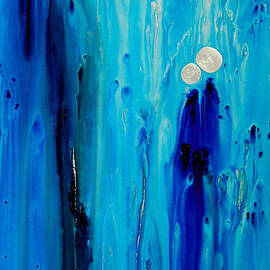 Never Alone By Sharon Cummings by Sharon Cummings